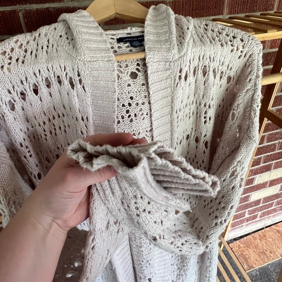 AE crochet hooded cardigan - Picture 7 of 8